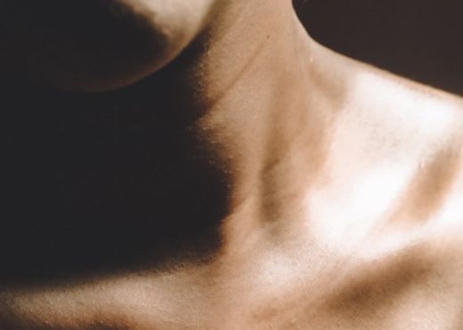 ПОДТЯЖКА ШЕИ